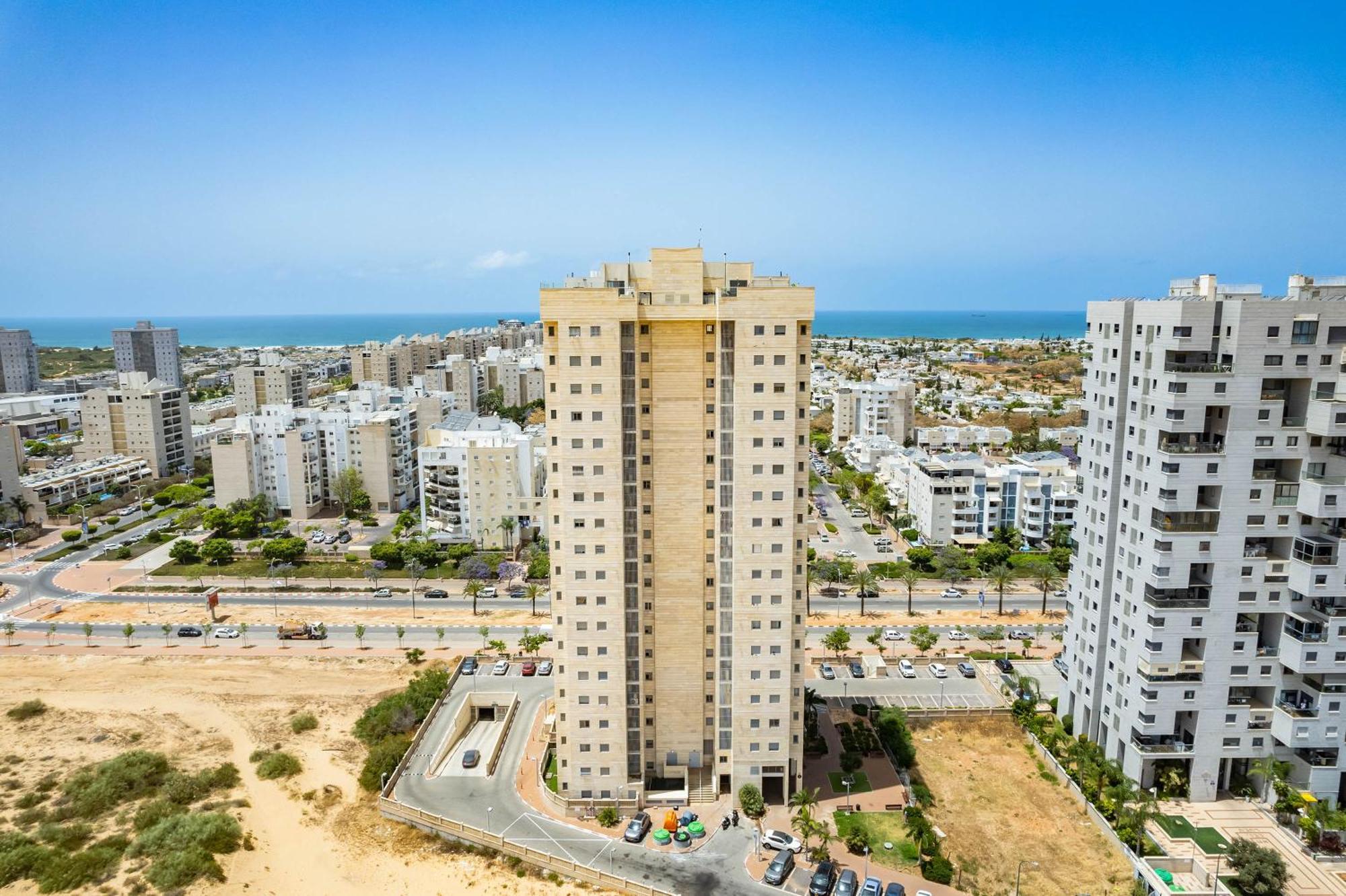 Ocean View Oasis With Balcony For Families Lägenhet Ashdod Exteriör bild